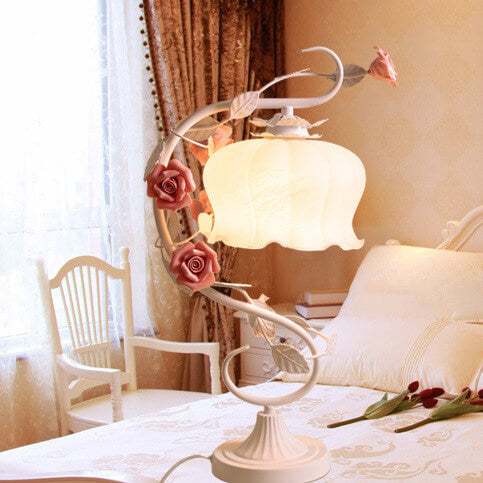 Romantic Pink Glass Ceramics Table Lamp