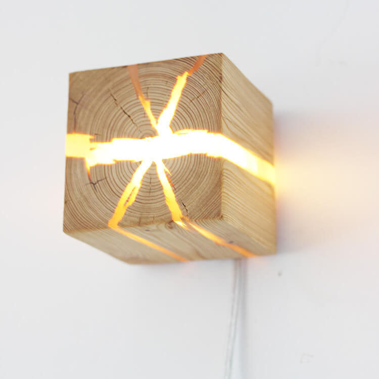 Cracked Solid Wood Square Wall Lamp