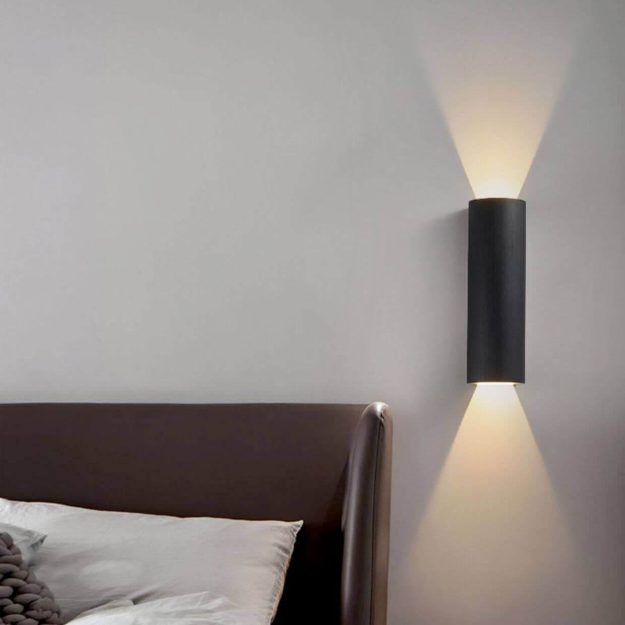 Aluminum Cylindrical Wall Lamp