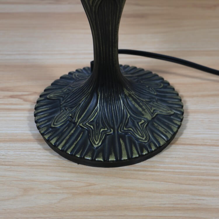 Pebbles Flower Stained Glass Table Lamp