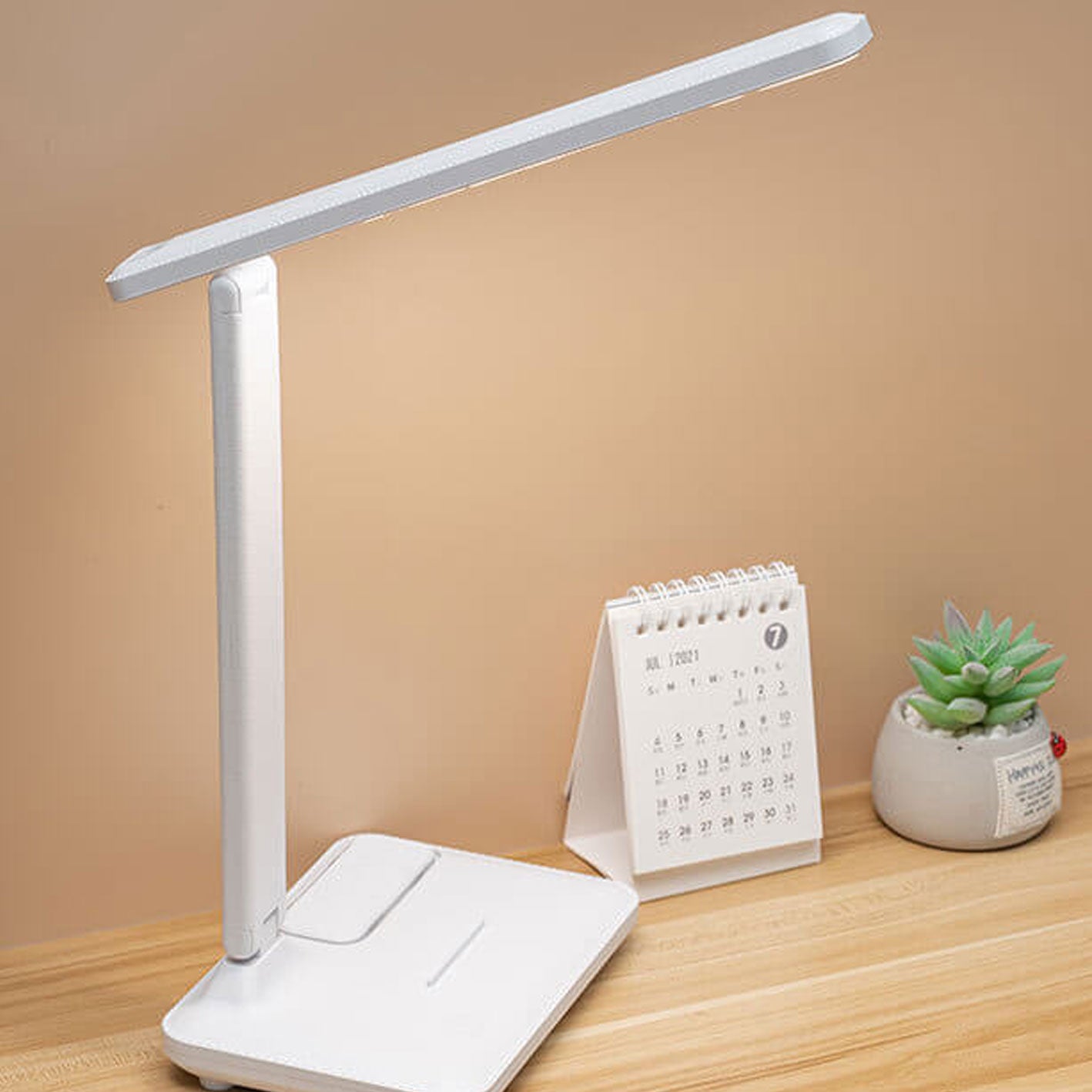 Folding Pen Holder Eye Table Lamp