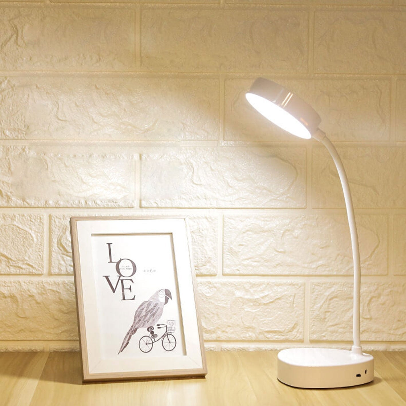 Charging Foldable Table Lamp