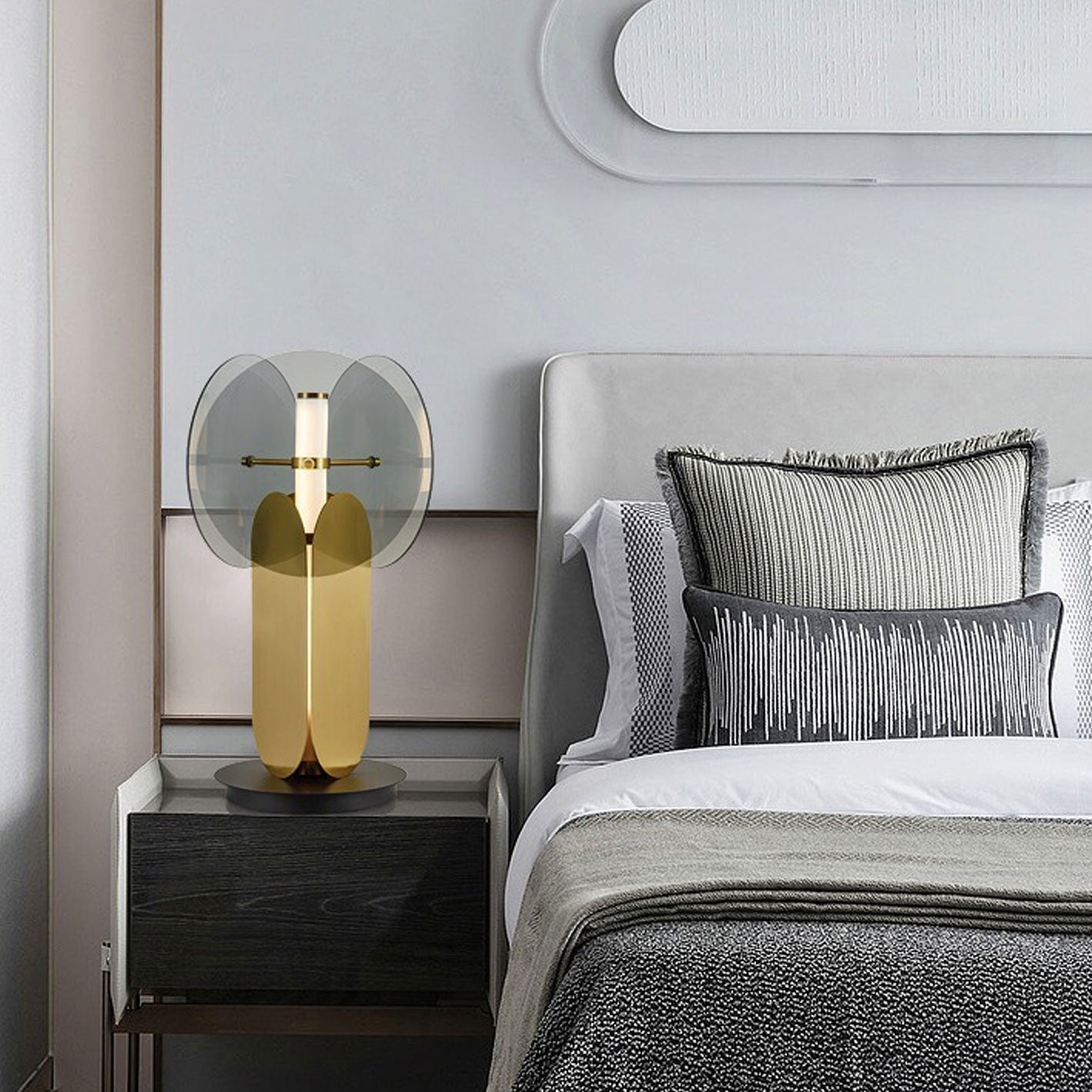 Splicing Glass Iron Table Lamp