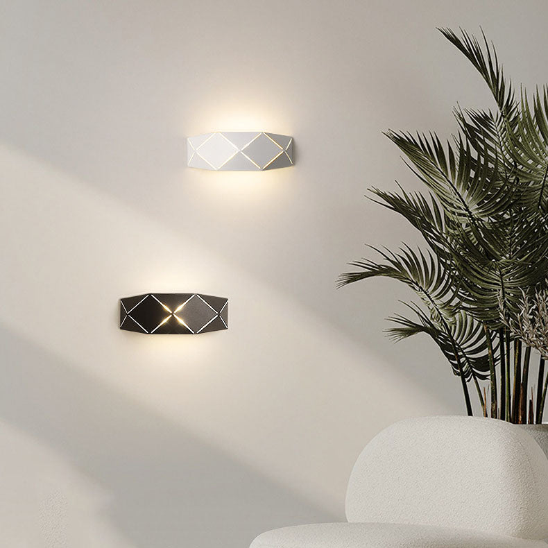 Iron Geometric Polyhedron Bedroom Wall Lamp