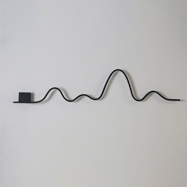 Strip Mountain Iron Aluminium Outdoor Light