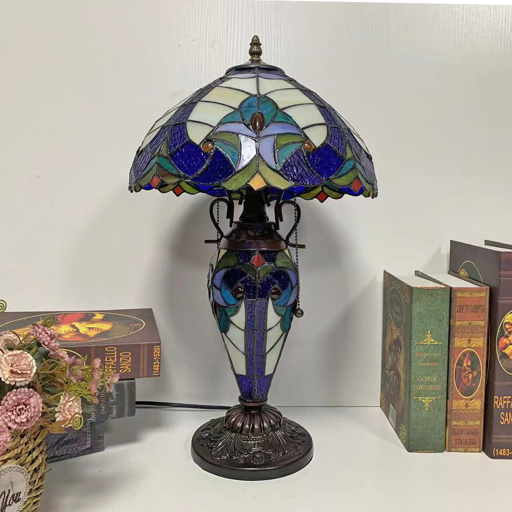 Exquisite Style Stained Glass 3-Light Table Lamp