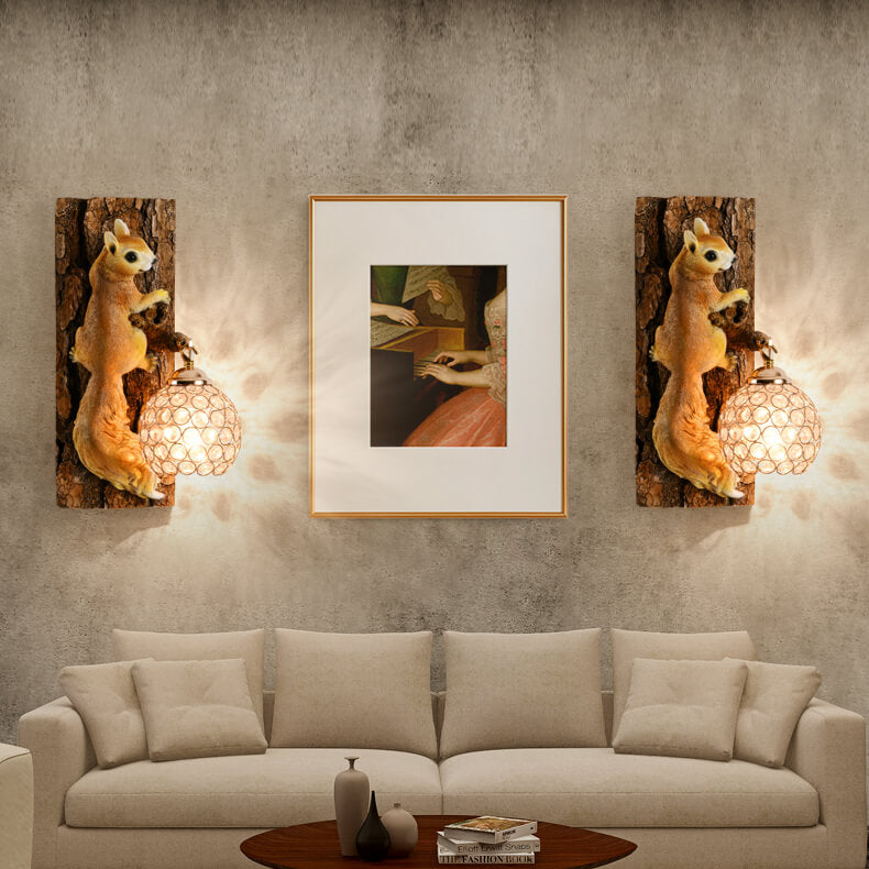 Squirrel Nut Resin Wall Lamp