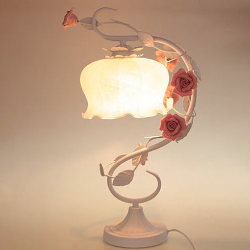 Romantic Pink Glass Ceramics Table Lamp