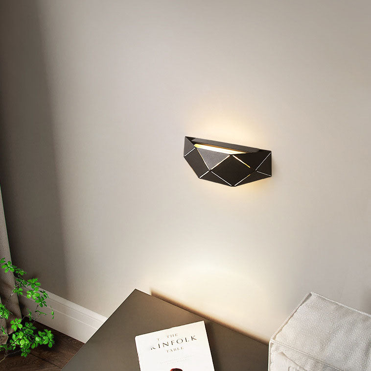 Iron Geometric Polyhedron Bedroom Wall Lamp