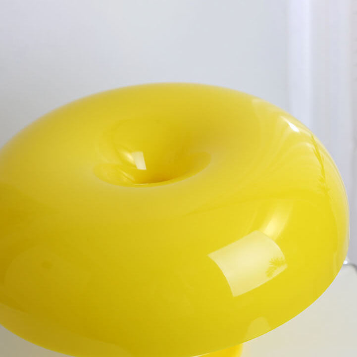 Mushroom Polyester Carbonate 4-Light Table Lamp