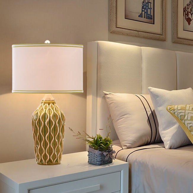 Fabric Ice Cracked Ceramics Table Lamp