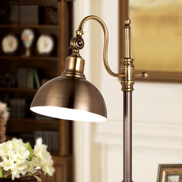 Gold Iron Long Arm Table Lamp