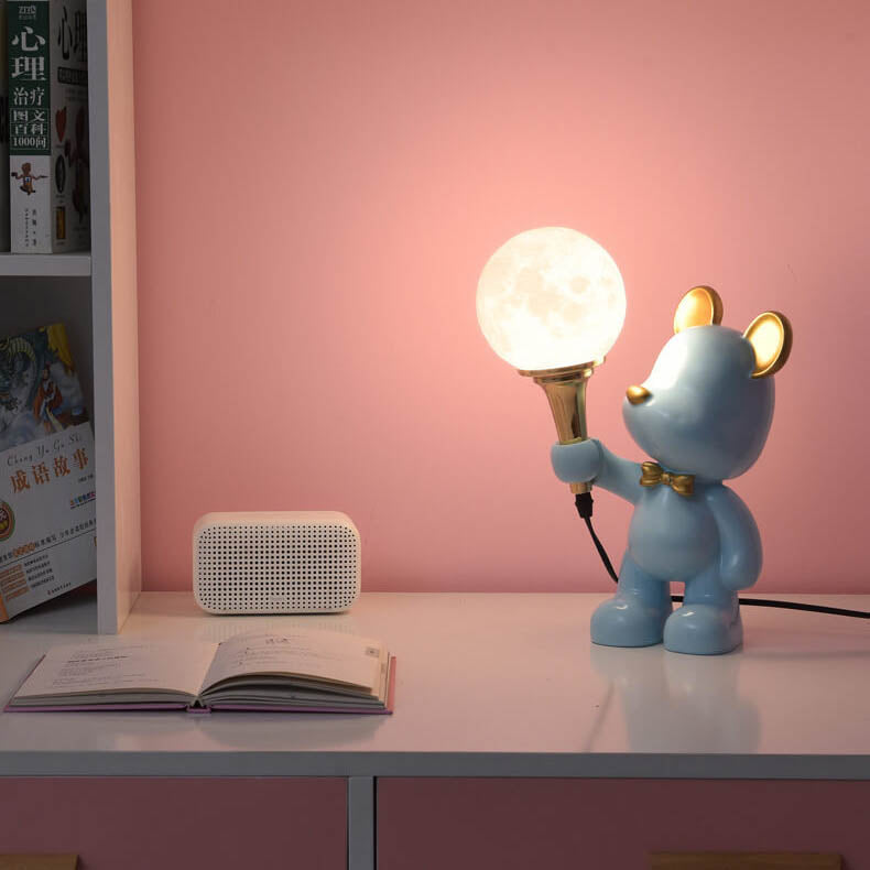 Cartoon Bear Resin Night Table Lamp