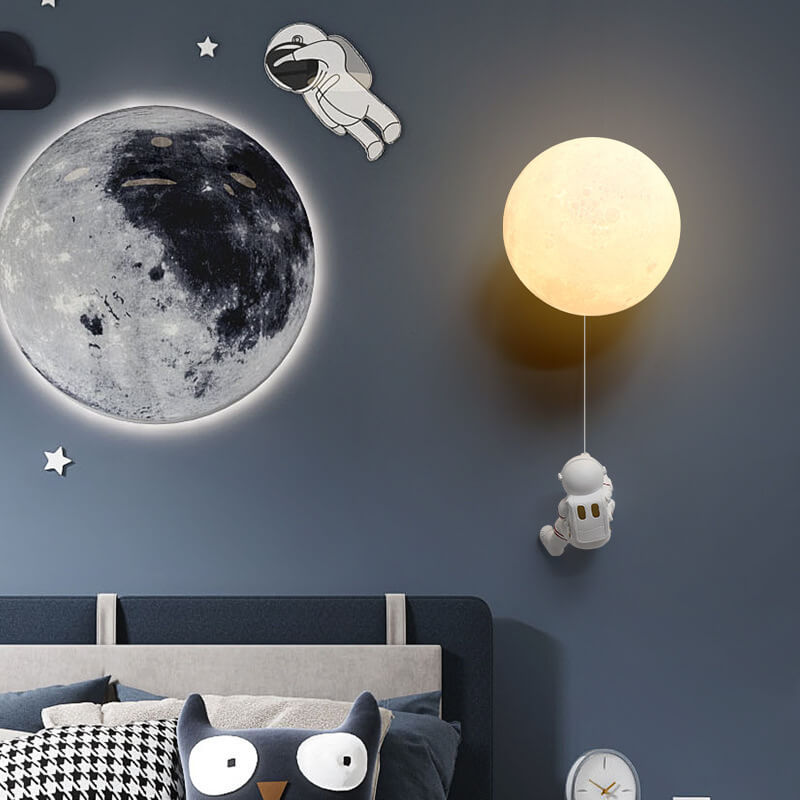 Moon Astronaut Wall Lamp