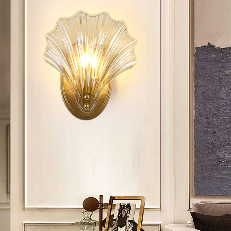Glass Shell Wall Lamp