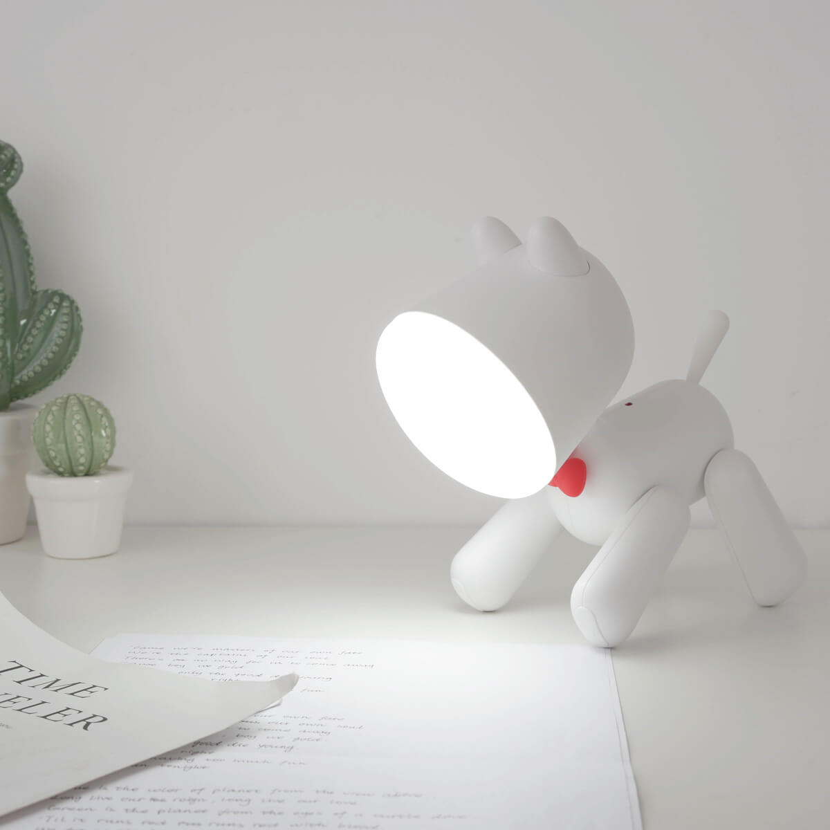 Smart Dog Night Table Lamp