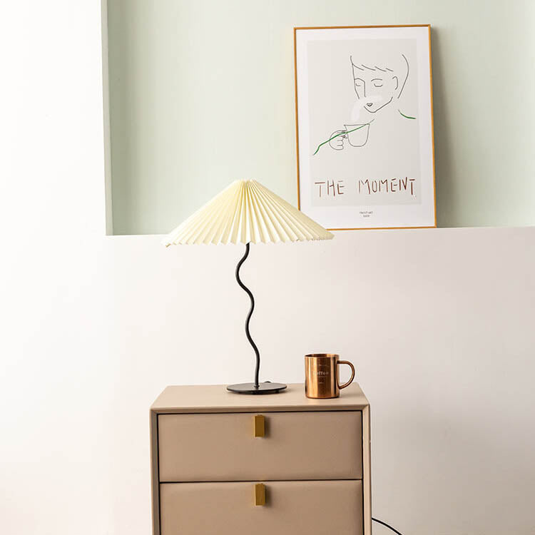 Fabric Pleated Table Lamp