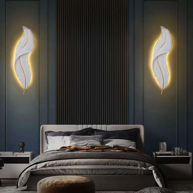 Feather Wall Lamp