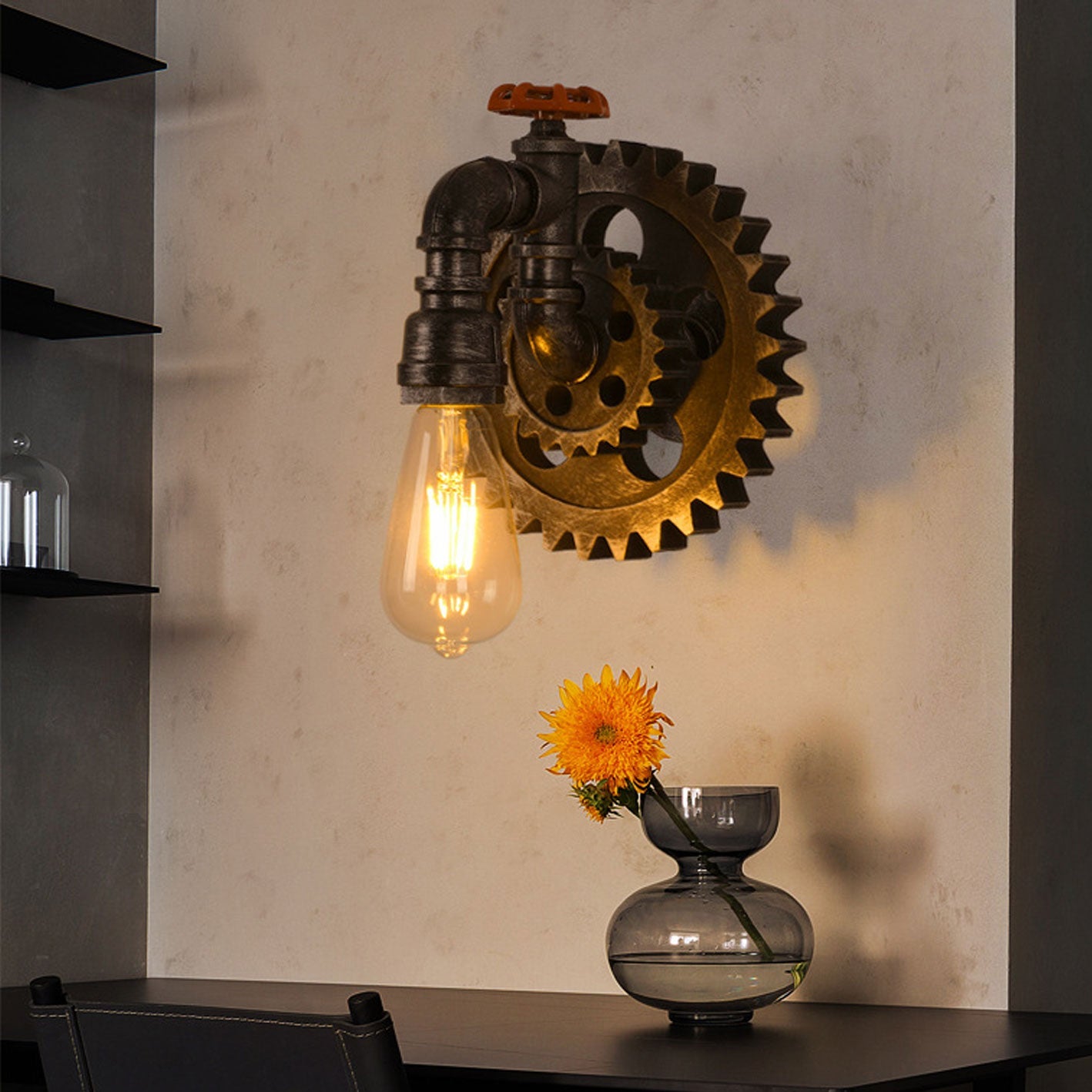 Gear-shaped Wrought Iron Wall Lamp