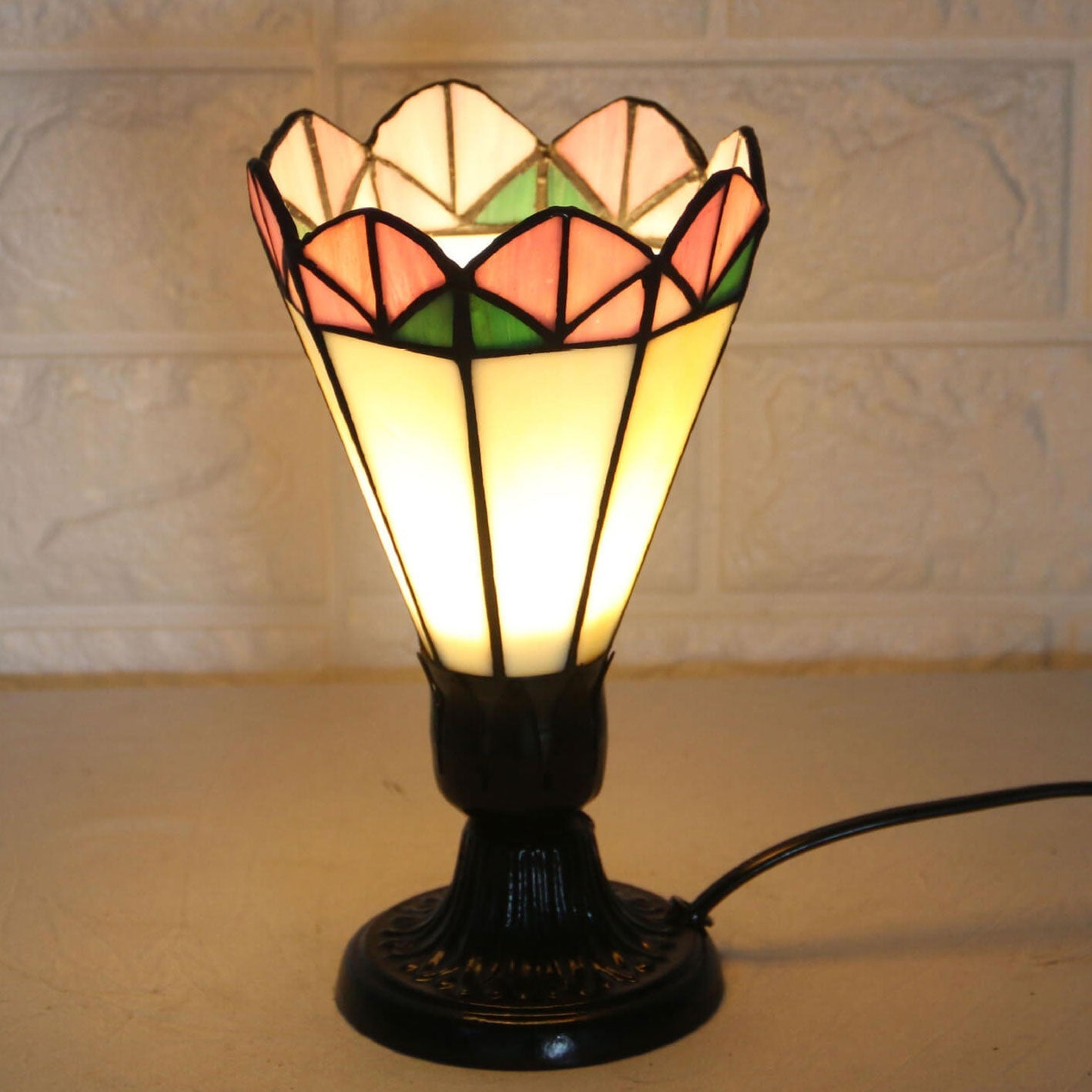 Flower Design Table Lamp