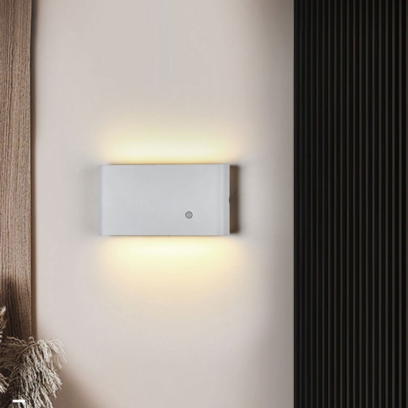 Human Body Induction Rechargeable Outdoor Light