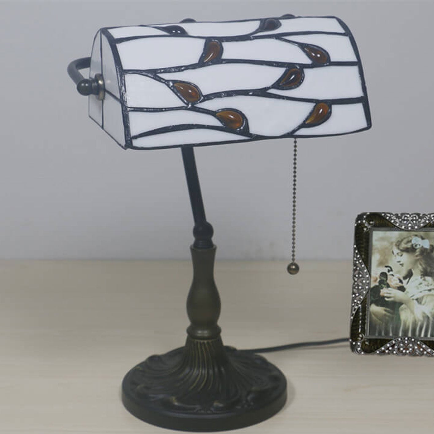 Lucite Beads Design Table Lamp