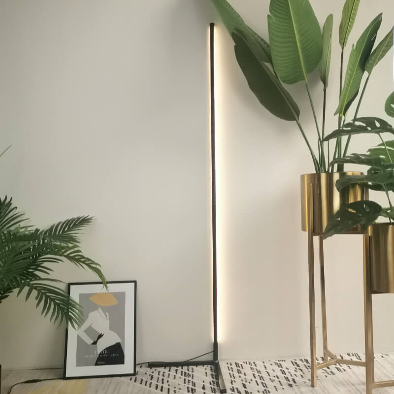 Straight Corner Floor Lamp