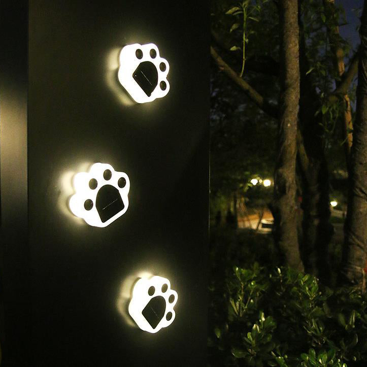 Bear Paw Round Garden Outdoor Light