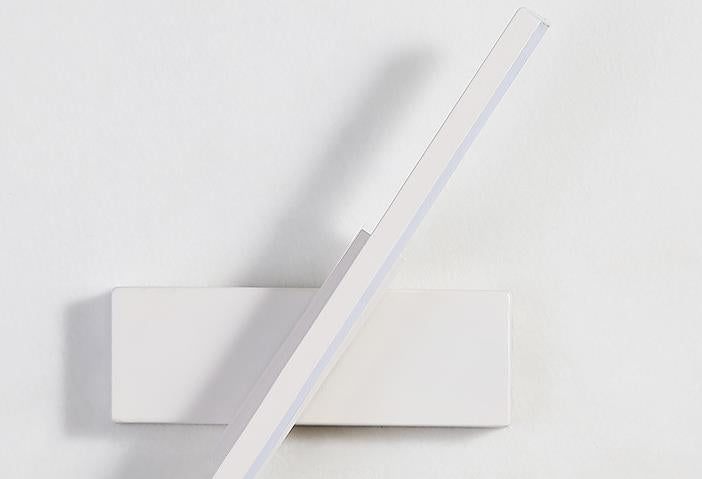 Iron Long Bar Design Wall Lamp