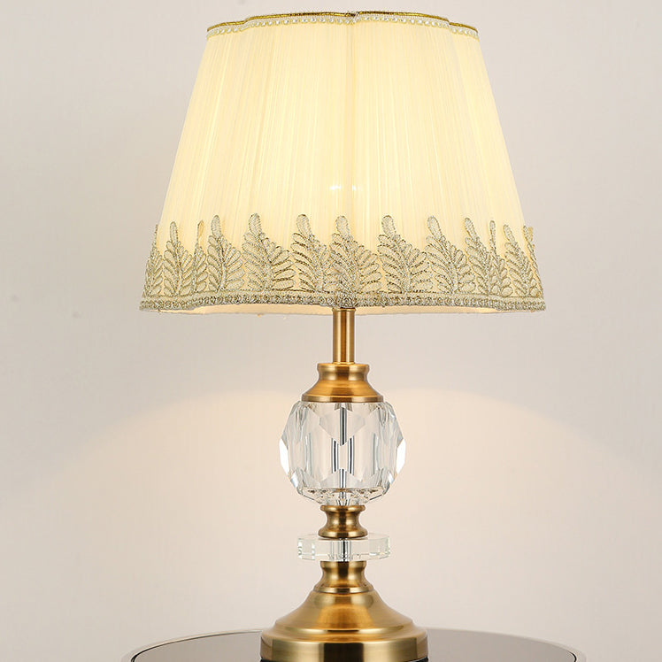 Fabric Lampshade Crystal Decorative Table Lamp