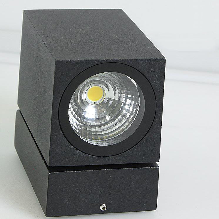 Square Angle Garden Outdoor Light