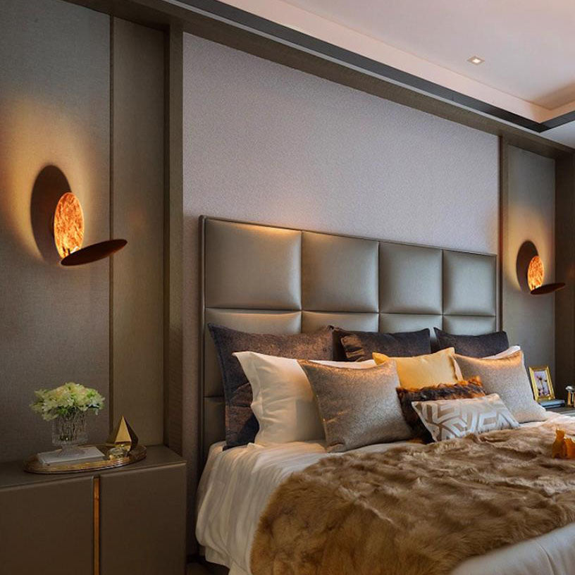 Moon Eclipse Alloy Wall Lamp