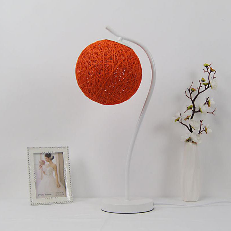 Style Twine Rattan Ball Table Lamp