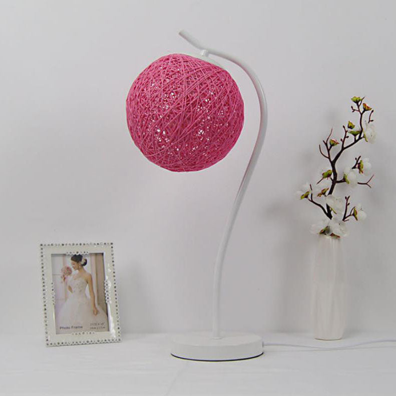 Style Twine Rattan Ball Table Lamp