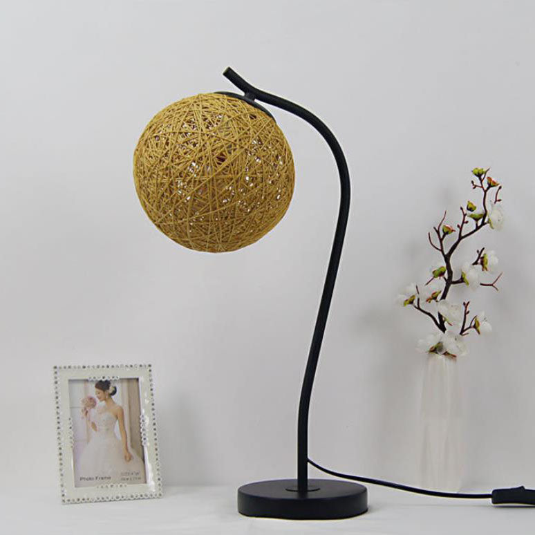 Style Twine Rattan Ball Table Lamp
