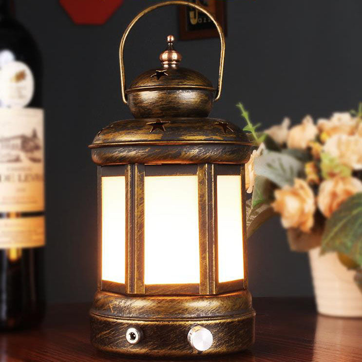 Iron Kerosene Lantern Decorative Table Lamp