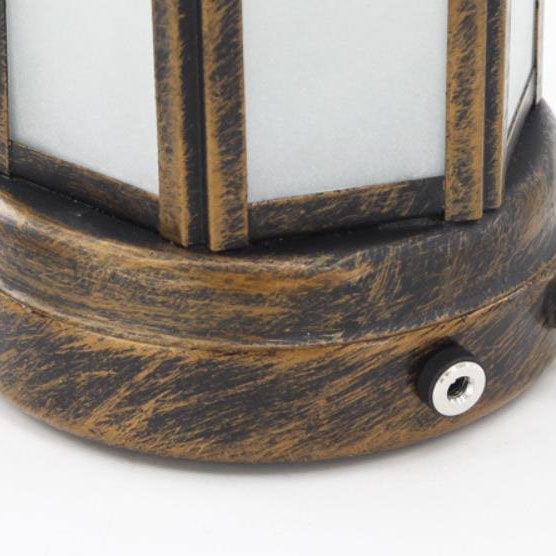 Iron Kerosene Lantern Decorative Table Lamp