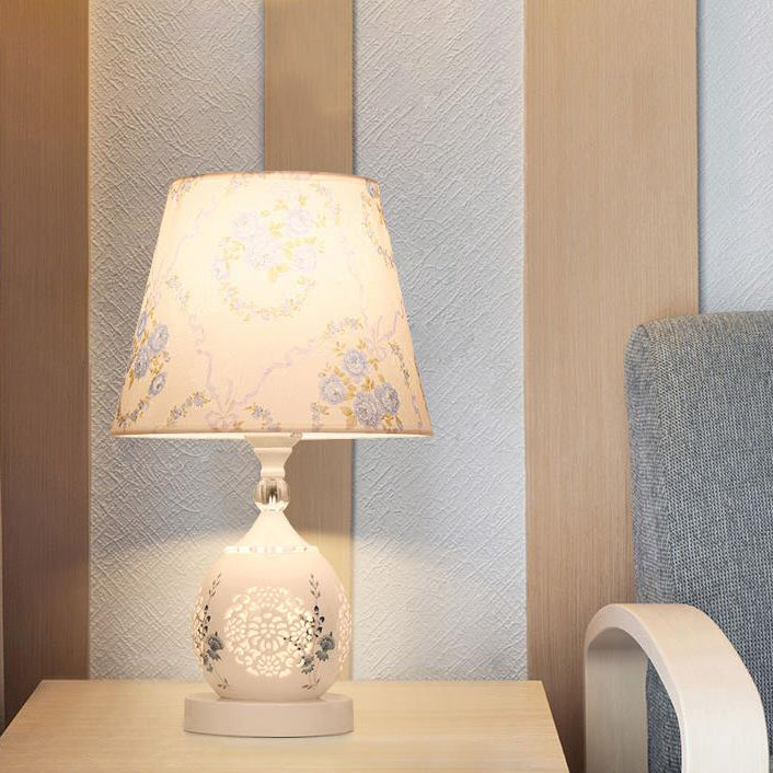 Style Ceramic Table Lamp