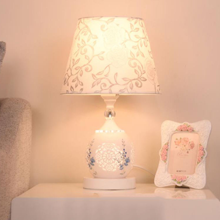 Style Ceramic Table Lamp