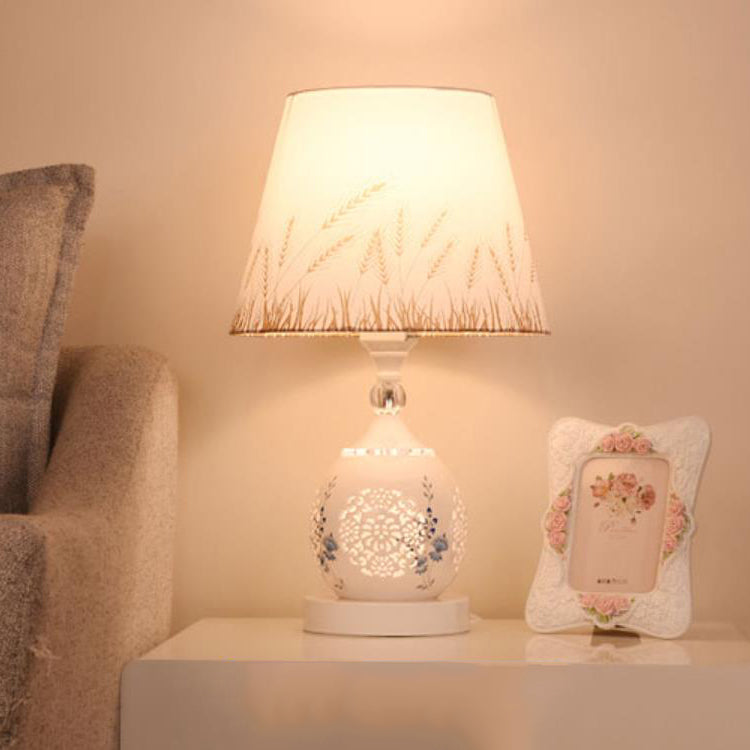 Style Ceramic Table Lamp