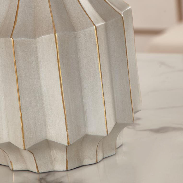 Solid Color Resin Fabric Table Lamp