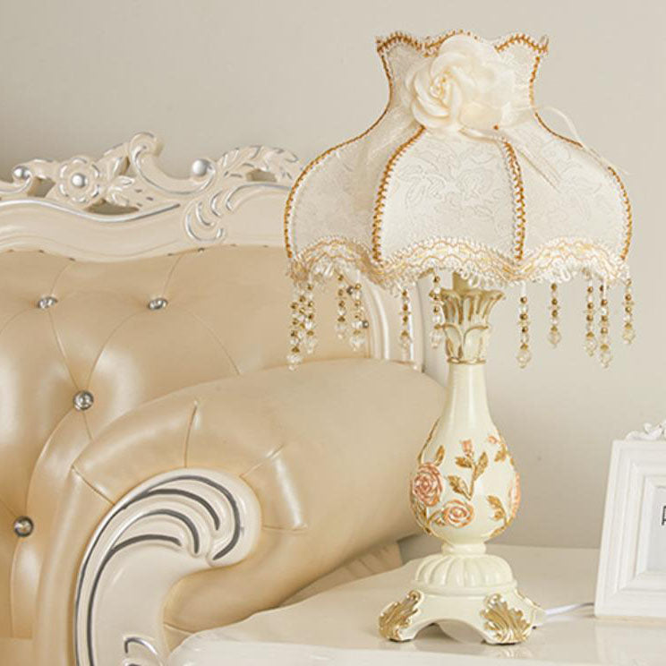 Carving Resin Fabric Alloy Table Lamp