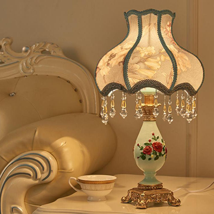 Carving Resin Fabric Alloy Table Lamp