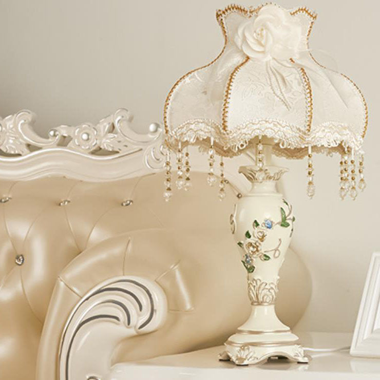 Carving Resin Fabric Alloy Table Lamp
