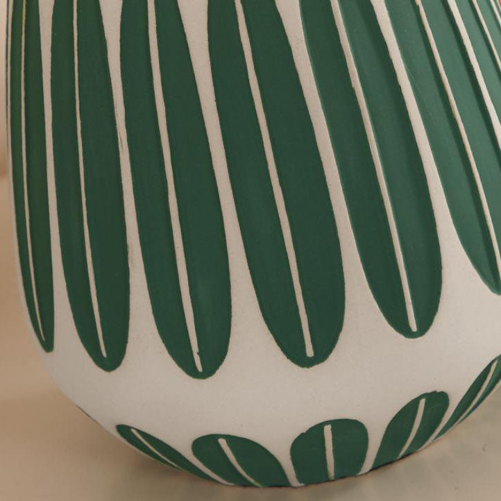 Vertical Pattern Ceramic Fabric Table Lamp