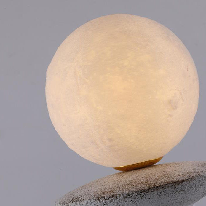 Style Moon Resin Table Lamp