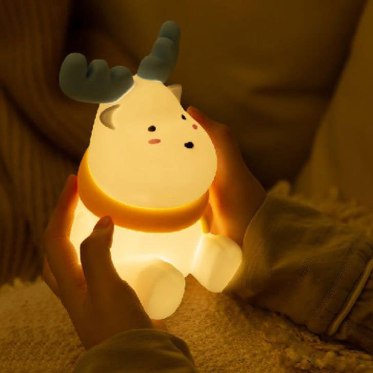 Moose Silicone Pat Night Table Lamp