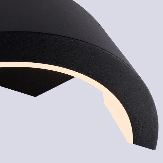 Aluminum Acrylic Curved Outdoor Light