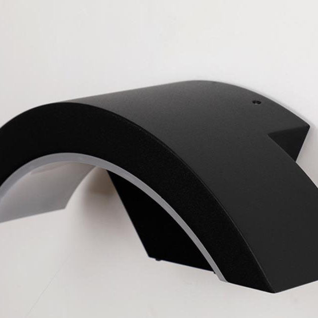 Aluminum Acrylic Curved Outdoor Light
