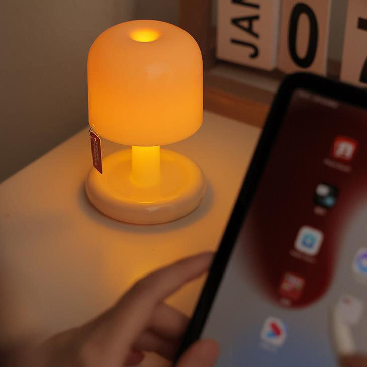 Decorative Mushroom Plastic Table Lamp
